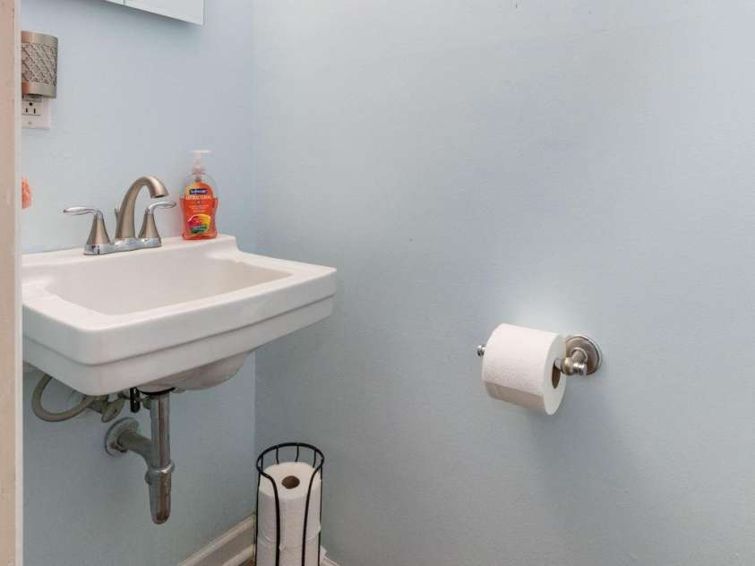 405 Southway Garden Road, Arden, NC 28704.  MLS# CAR4411945, YatesRealty ID 41792. Main Level 1/2 Bath