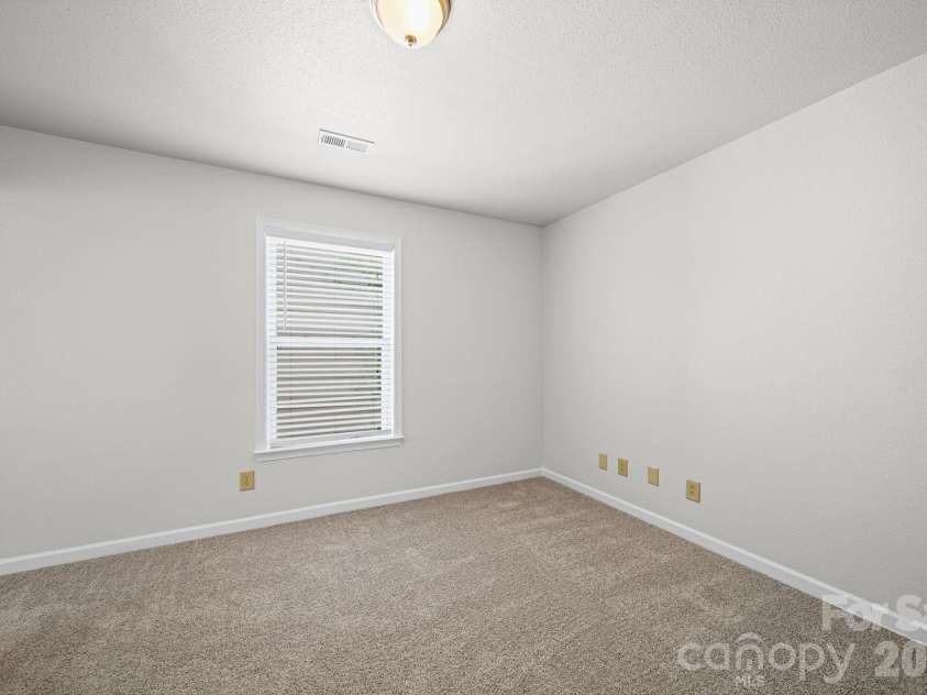 1602 Matthew Allen Circle, Kannapolis, NC 28081.  MLS# CAR4411089, YatesRealty ID 41795. 