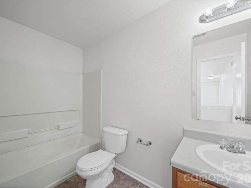 1602 Matthew Allen Circle, Kannapolis, NC 28081.  MLS# CAR4411089, YatesRealty ID 41795. 