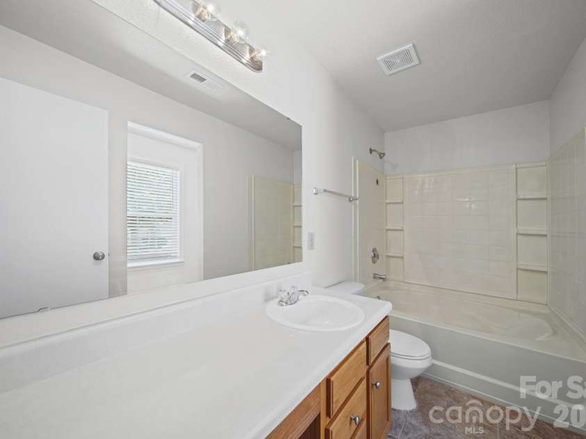 1602 Matthew Allen Circle, Kannapolis, NC 28081.  MLS# CAR4411089, YatesRealty ID 41795. 