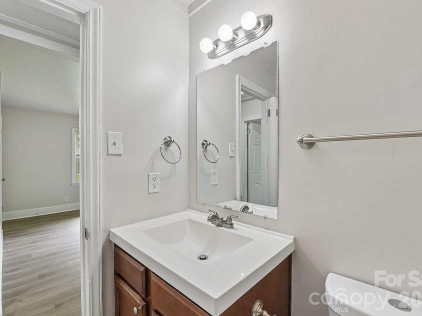 3624 Sargeant Drive, Charlotte, NC 28217.  MLS# CAR4411158, YatesRealty ID 41797. 