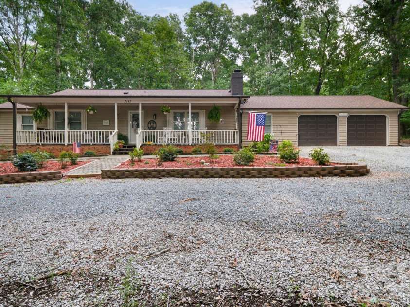 2115 Acorn Lane, Monroe, NC 28112.  MLS# CAR4410769, YatesRealty ID 41798. 