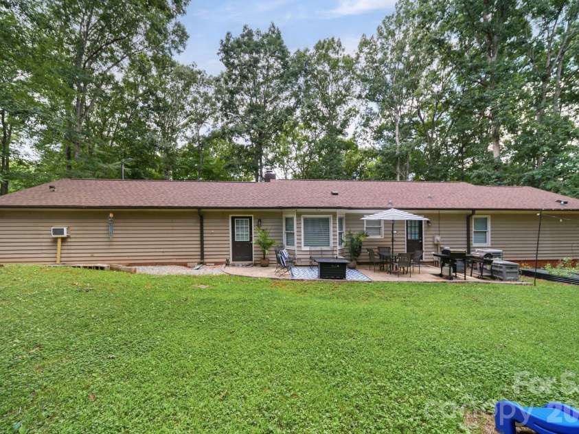 2115 Acorn Lane, Monroe, NC 28112.  MLS# CAR4410769, YatesRealty ID 41798. 