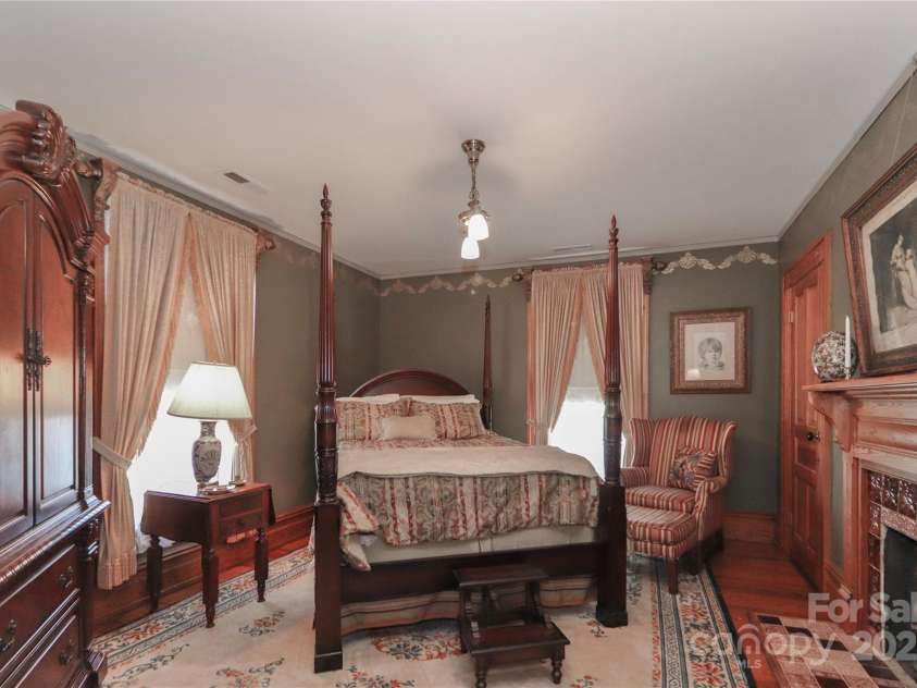 235 Walnut Street, Statesville, NC 28677.  MLS# CAR4134450, YatesRealty ID 418. 3rd Bedroom