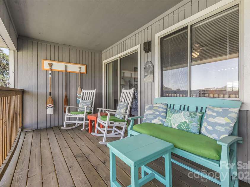 38 Bunker Court, Caswell Beach, NC 28465.  MLS# CAR4243114, YatesRealty ID 4180. 