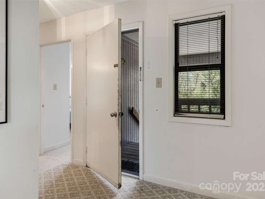 38 Bunker Court, Caswell Beach, NC 28465.  MLS# CAR4243114, YatesRealty ID 4180. 