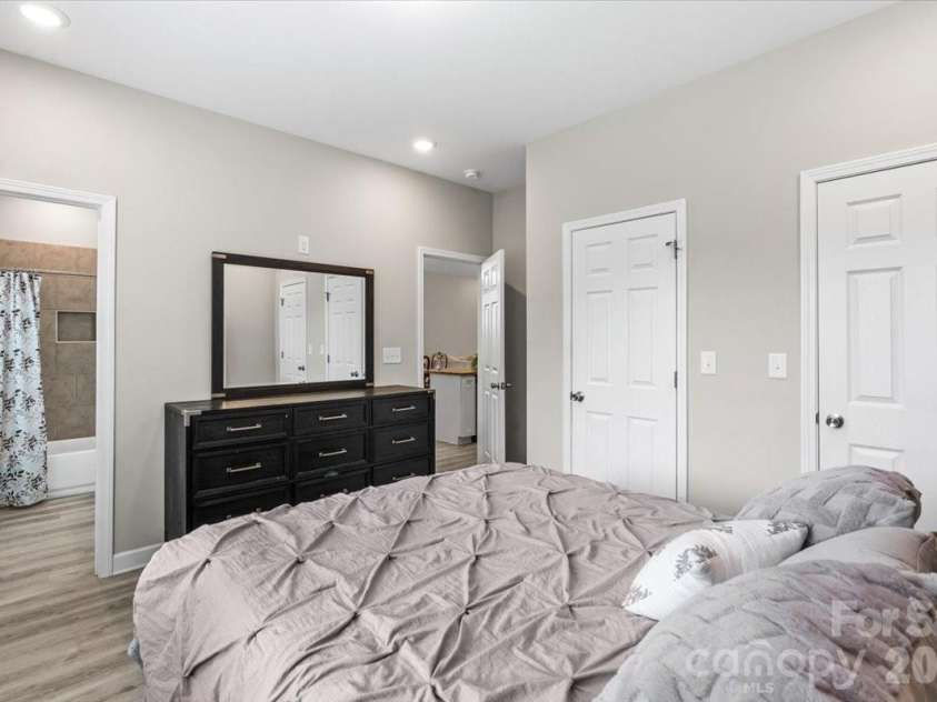 902 4th Street, Spencer, NC 28159.  MLS# CAR4412086, YatesRealty ID 41803. 