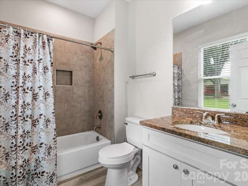 902 4th Street, Spencer, NC 28159.  MLS# CAR4412086, YatesRealty ID 41803. 