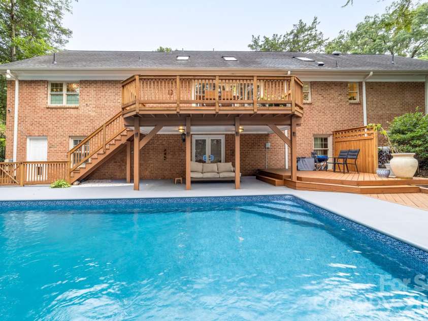 4421 Montibello Drive, Charlotte, NC 28226.  MLS# CAR4410489, YatesRealty ID 41806. 
