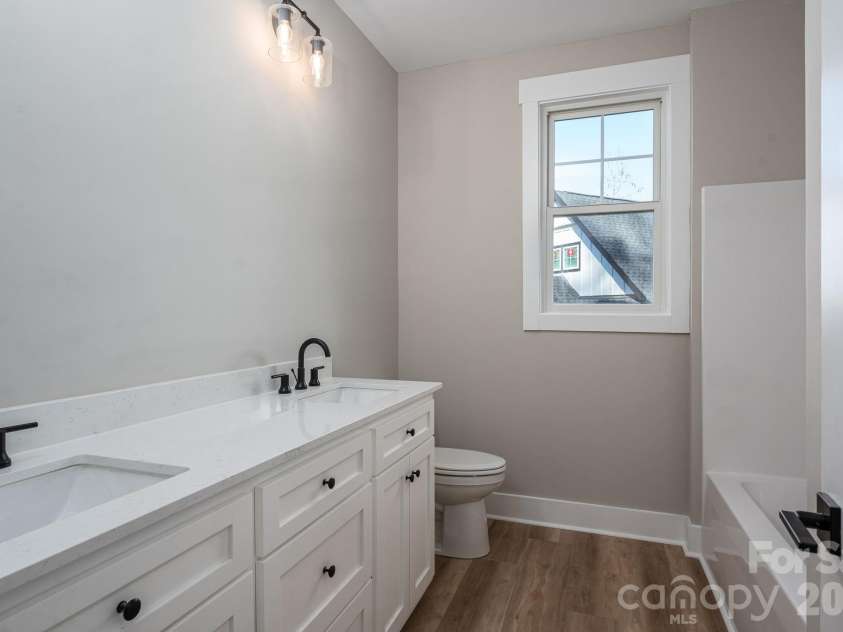 4436 Brancer Lane, Lincolnton, NC 28092.  MLS# CAR4319948, YatesRealty ID 4181. 