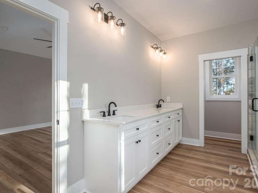 4436 Brancer Lane, Lincolnton, NC 28092.  MLS# CAR4319948, YatesRealty ID 4181. 