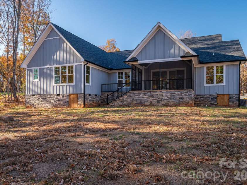 4436 Brancer Lane, Lincolnton, NC 28092.  MLS# CAR4319948, YatesRealty ID 4181. 