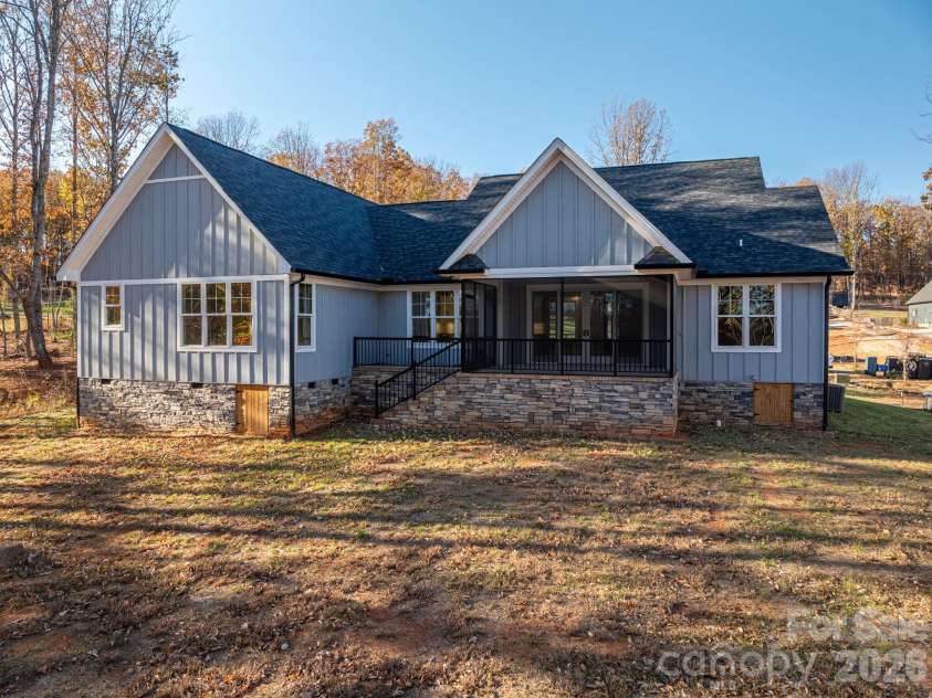 4436 Brancer Lane, Lincolnton, NC 28092.  MLS# CAR4319948, YatesRealty ID 4181. 