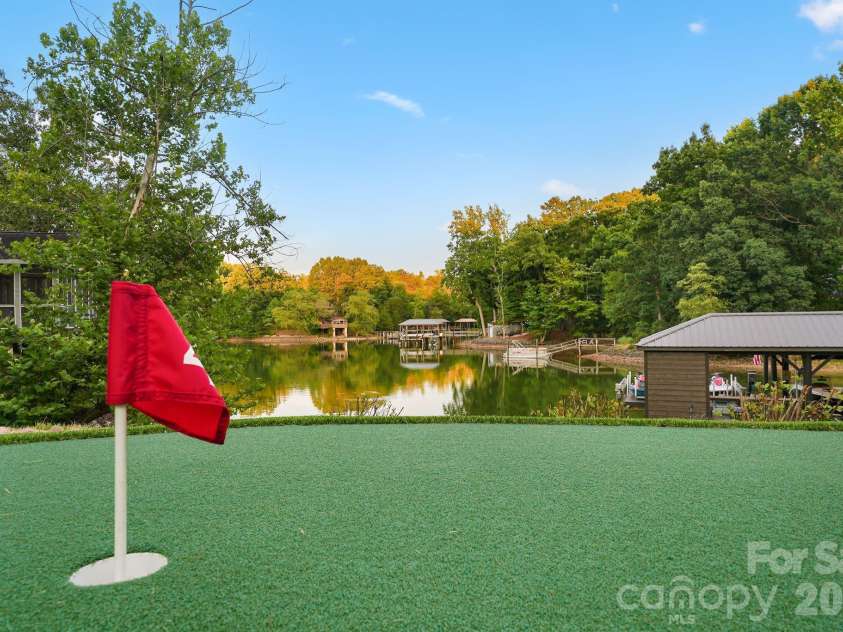 5019 Titanic Road, Rock Hill, SC 29732.  MLS# CAR4404503, YatesRealty ID 41810. 