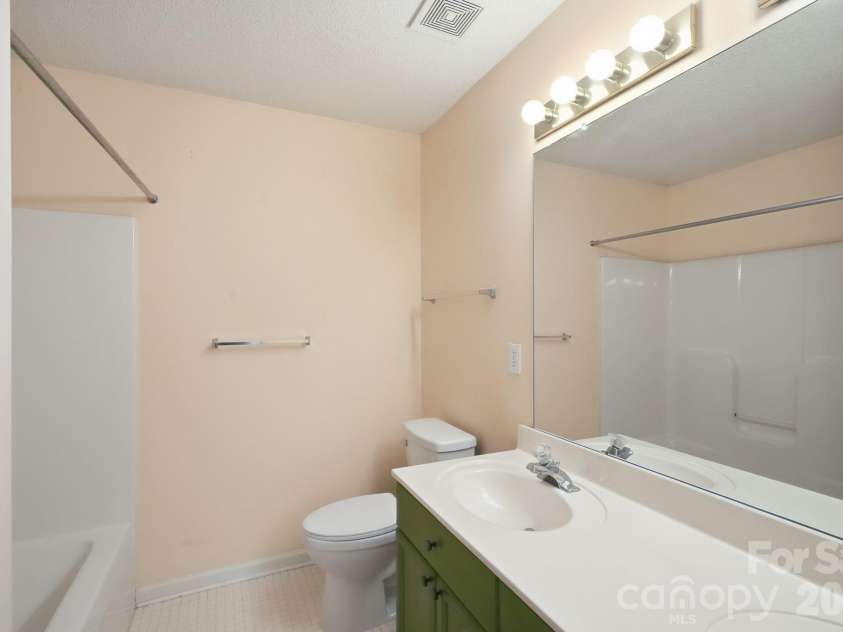 636 Emerald Cove Drive, Charlotte, NC 28262.  MLS# CAR4412162, YatesRealty ID 41812. 