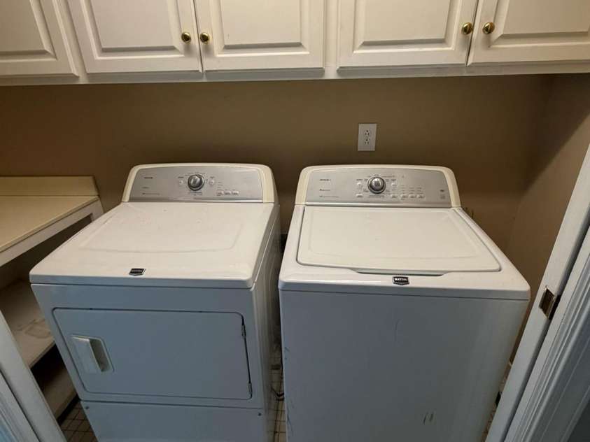 232 40th Avenue Drive, Hickory, NC 28601.  MLS# CAR4411131, YatesRealty ID 41815. Laundry room has pocket doors for wide open access.