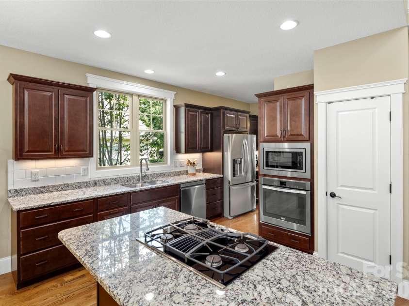 2 Ayr Court, Arden, NC 28704.  MLS# CAR4405203, YatesRealty ID 41818. 