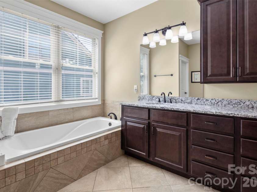 2 Ayr Court, Arden, NC 28704.  MLS# CAR4405203, YatesRealty ID 41818. 