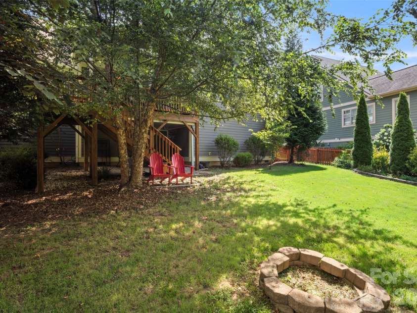 2 Ayr Court, Arden, NC 28704.  MLS# CAR4405203, YatesRealty ID 41818. 