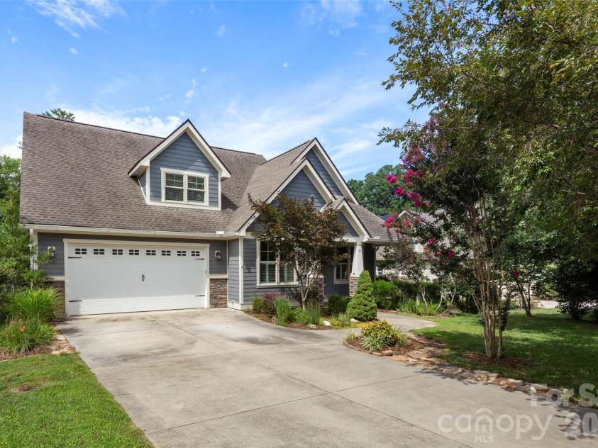 2 Ayr Court, Arden, NC 28704.  MLS# CAR4405203, YatesRealty ID 41818. 
