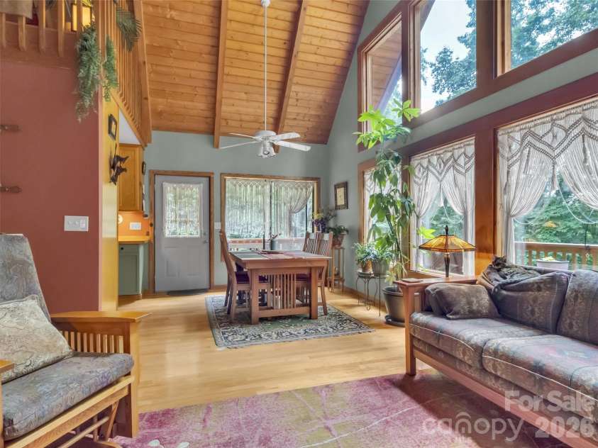 170 Wonderwood Lane, Clyde, NC 28721.  MLS# CAR4412092, YatesRealty ID 41820. 