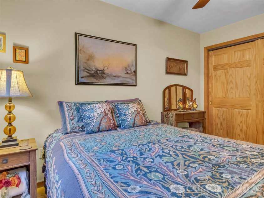 170 Wonderwood Lane, Clyde, NC 28721.  MLS# CAR4412092, YatesRealty ID 41820. 