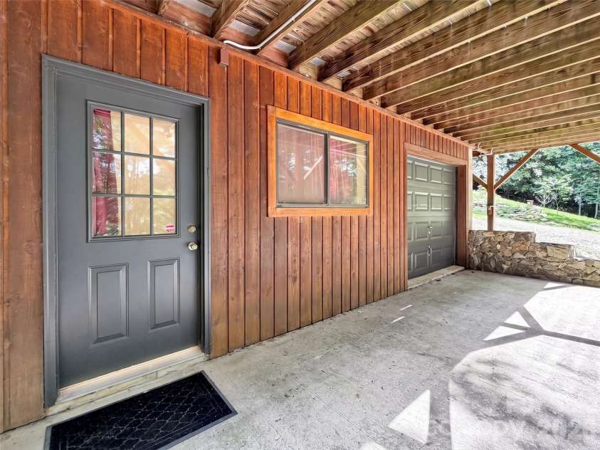 170 Wonderwood Lane, Clyde, NC 28721.  MLS# CAR4412092, YatesRealty ID 41820. 