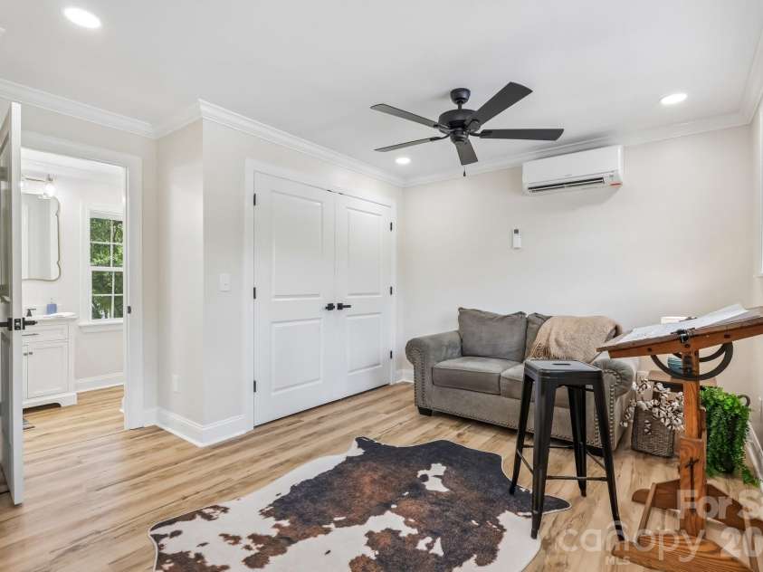 105 Maple Street, Badin, NC 28009.  MLS# CAR4409947, YatesRealty ID 41821. Loft