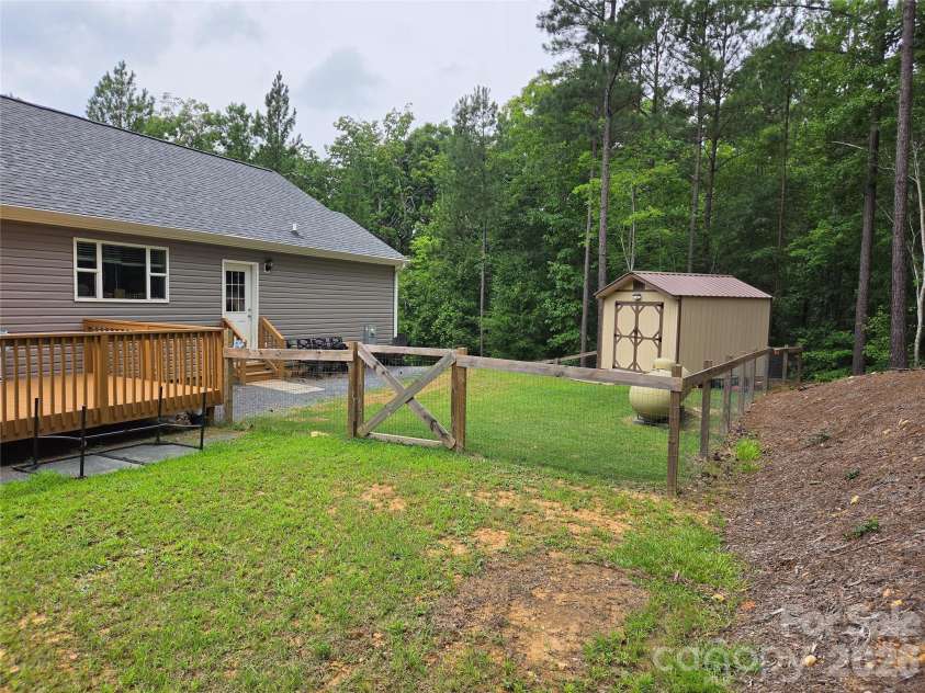 2910 Nc Highway 109 Highway, Troy, NC 27371.  MLS# CAR4409845, YatesRealty ID 41823. 