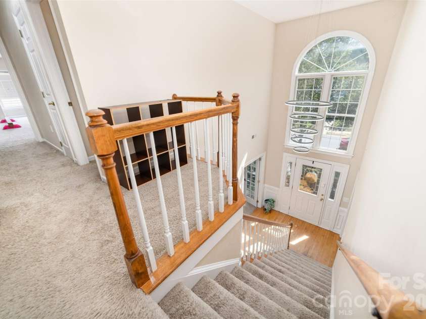 6401 Morningsong Lane, Charlotte, NC 28269.  MLS# CAR4410092, YatesRealty ID 41825. 