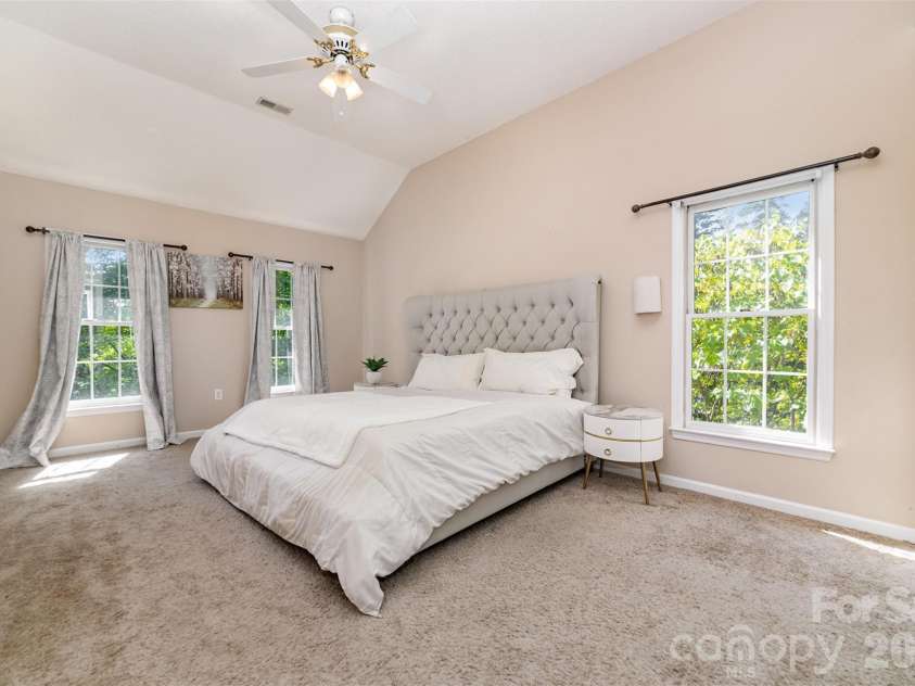 6401 Morningsong Lane, Charlotte, NC 28269.  MLS# CAR4410092, YatesRealty ID 41825. 