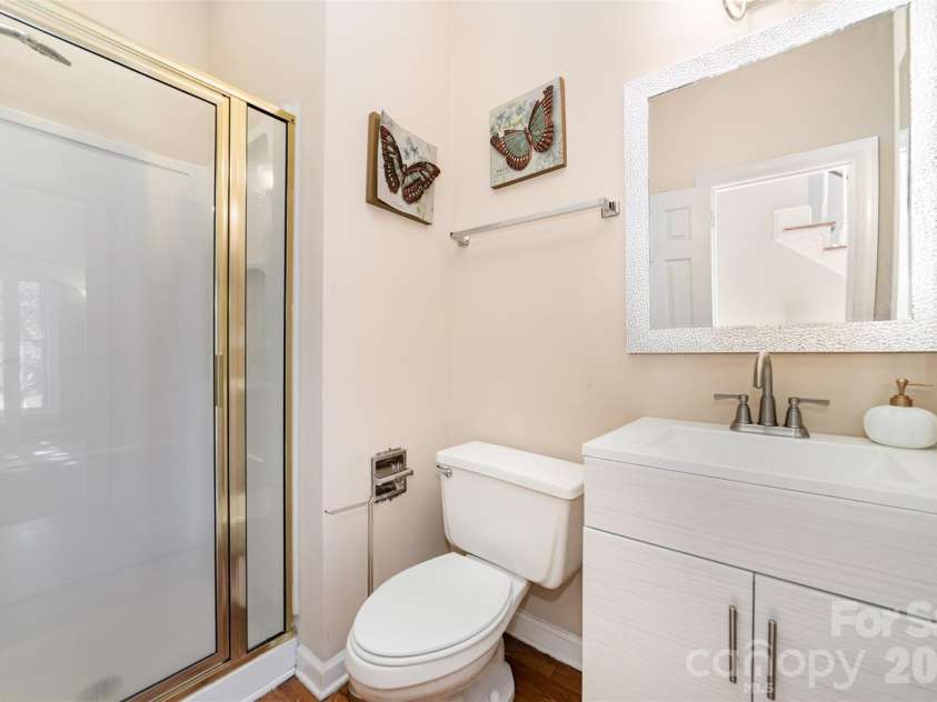 6401 Morningsong Lane, Charlotte, NC 28269.  MLS# CAR4410092, YatesRealty ID 41825. 