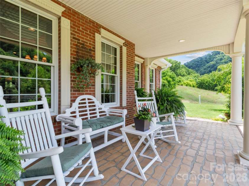 38 Peterson Lane, Green Mountain, NC 28740.  MLS# CAR4405533, YatesRealty ID 41828. 