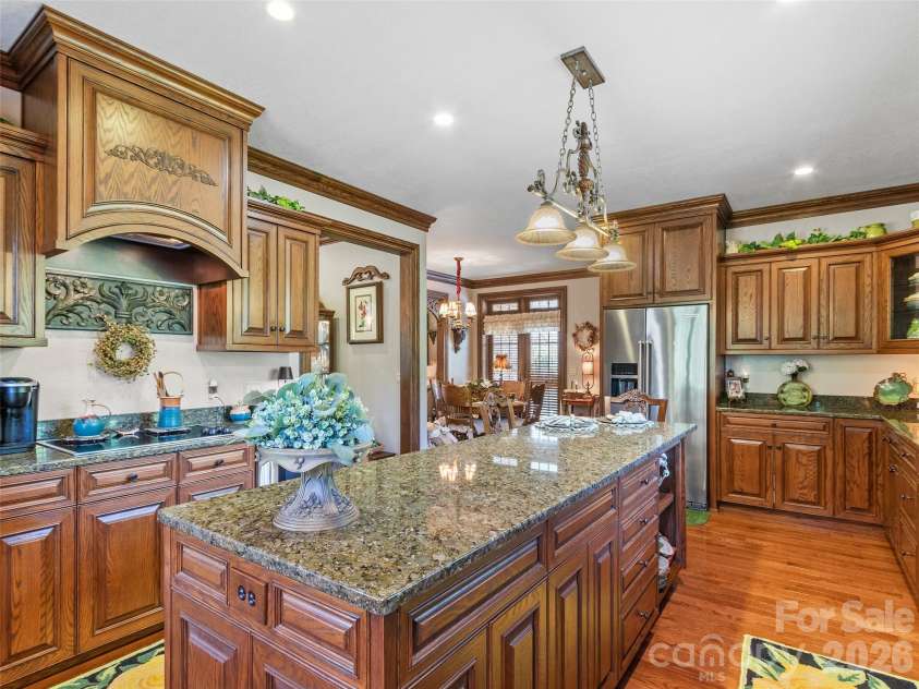 38 Peterson Lane, Green Mountain, NC 28740.  MLS# CAR4405533, YatesRealty ID 41828. 