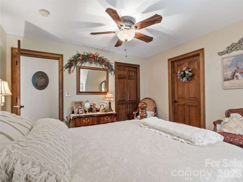 38 Peterson Lane, Green Mountain, NC 28740.  MLS# CAR4405533, YatesRealty ID 41828. 