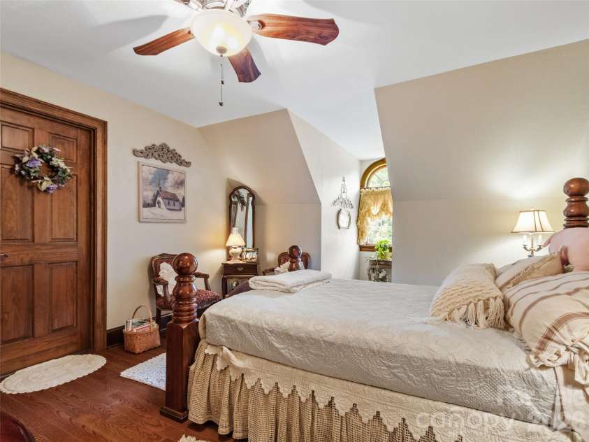 38 Peterson Lane, Green Mountain, NC 28740.  MLS# CAR4405533, YatesRealty ID 41828. Bedroom-upper level