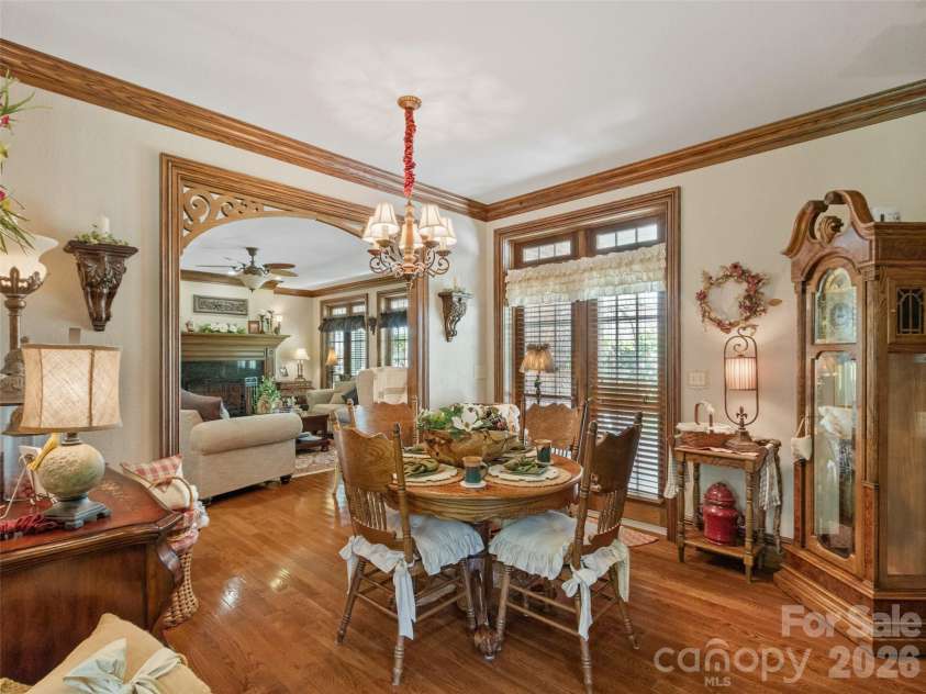 38 Peterson Lane, Green Mountain, NC 28740.  MLS# CAR4405533, YatesRealty ID 41828. Breakfast room