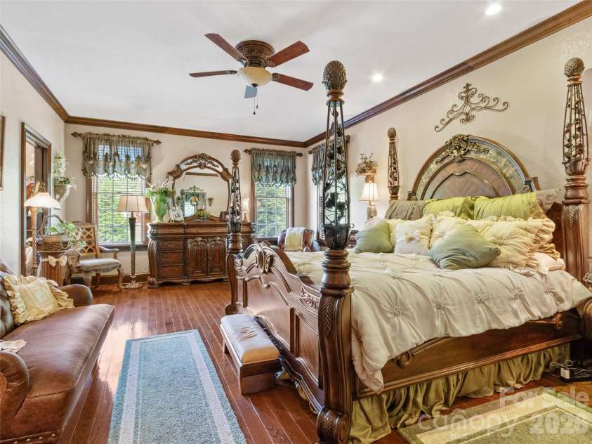 38 Peterson Lane, Green Mountain, NC 28740.  MLS# CAR4405533, YatesRealty ID 41828. Primary BR on main level