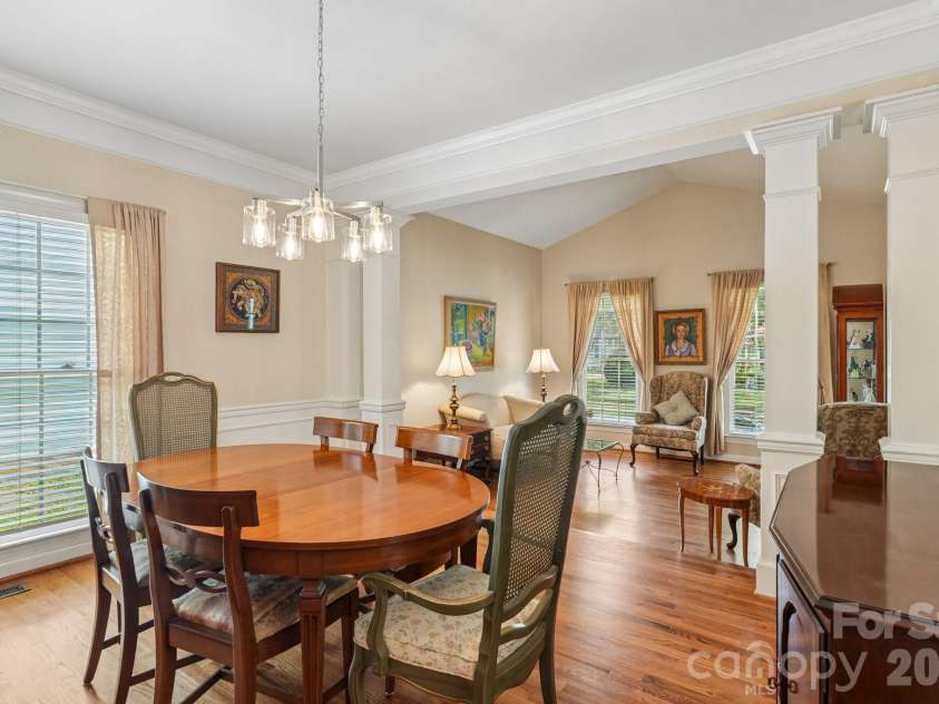 7613 Tarland Lane, Charlotte, NC 28269.  MLS# CAR4408961, YatesRealty ID 41829. 