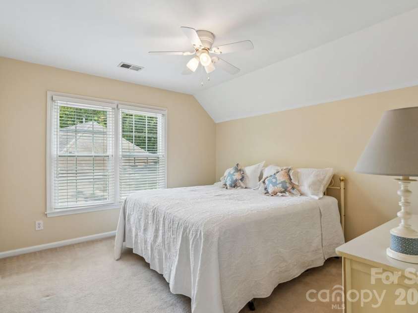 7613 Tarland Lane, Charlotte, NC 28269.  MLS# CAR4408961, YatesRealty ID 41829. 