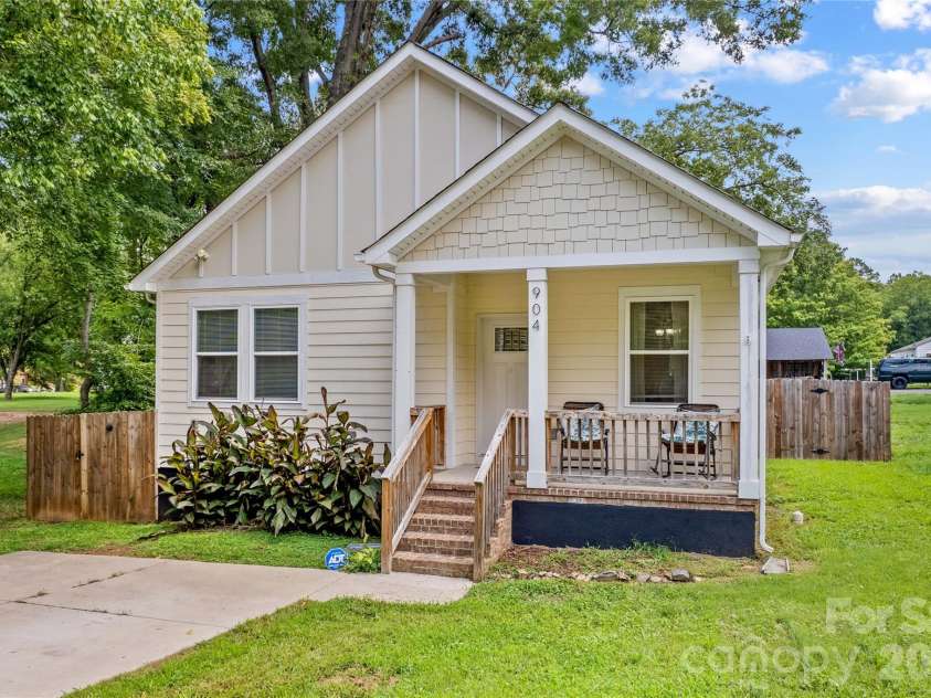 904 4th Street, Spencer, NC 28159.  MLS# CAR4408430, YatesRealty ID 41831. 