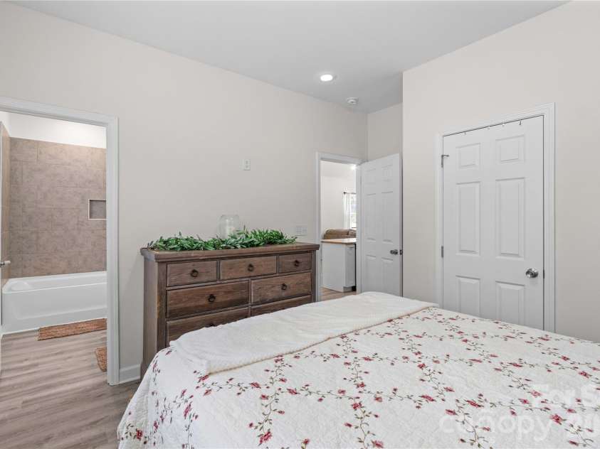 904 4th Street, Spencer, NC 28159.  MLS# CAR4408430, YatesRealty ID 41831. 