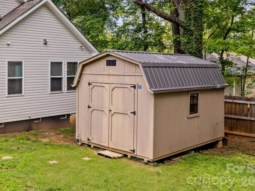 904 4th Street, Spencer, NC 28159.  MLS# CAR4408430, YatesRealty ID 41831. 