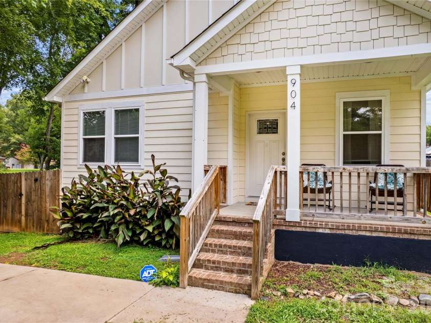 904 4th Street, Spencer, NC 28159.  MLS# CAR4408430, YatesRealty ID 41831. 