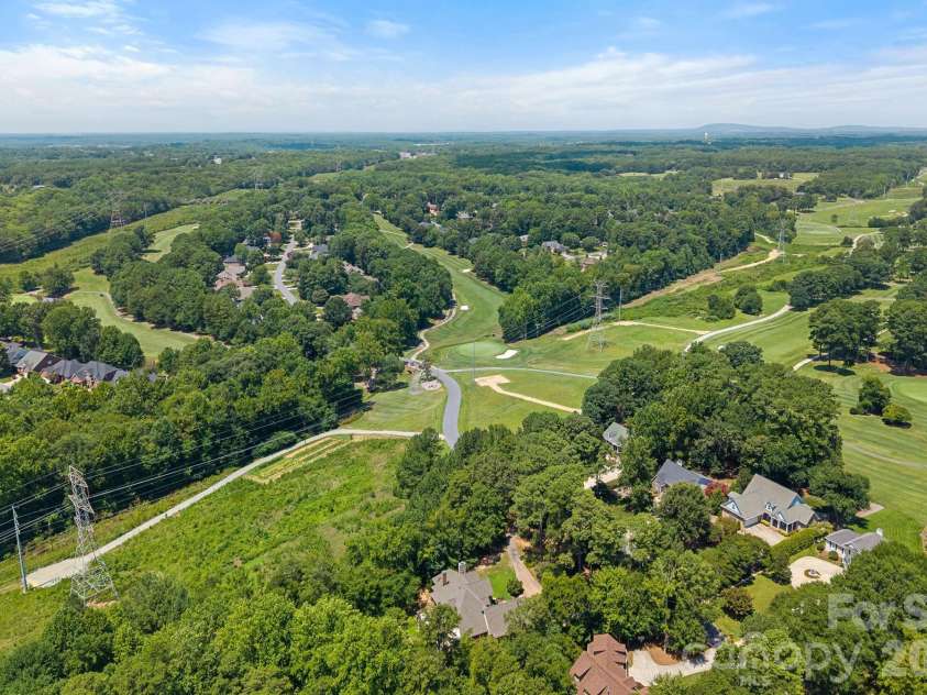 7967 Glen Abbey Circle, Stanley, NC 28164.  MLS# CAR4409089, YatesRealty ID 41832. I see Huntersville