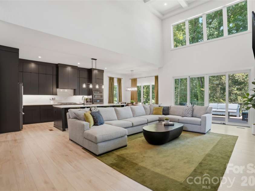 5408 Carmel Road, Charlotte, NC 28226.  MLS# CAR4383001, YatesRealty ID 41833. 
