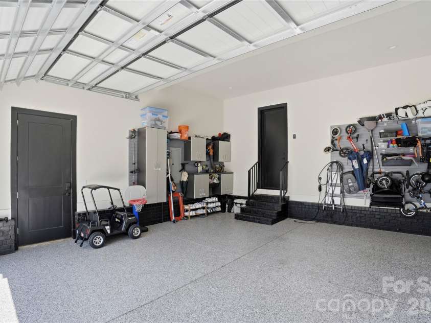 5408 Carmel Road, Charlotte, NC 28226.  MLS# CAR4383001, YatesRealty ID 41833. 