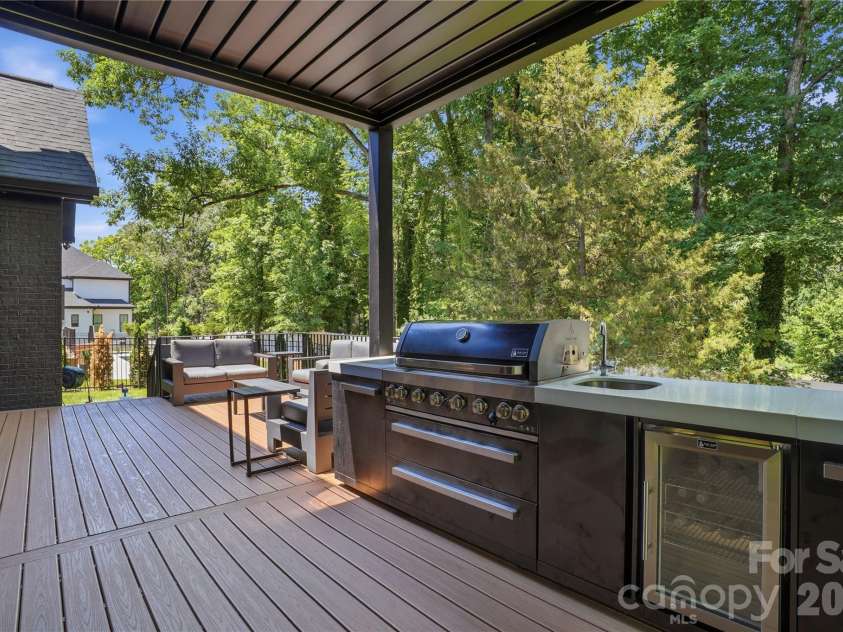 5408 Carmel Road, Charlotte, NC 28226.  MLS# CAR4383001, YatesRealty ID 41833. 