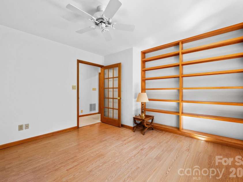 168 Heather Street, Boone, NC 28607.  MLS# CAR4411133, YatesRealty ID 41838. 