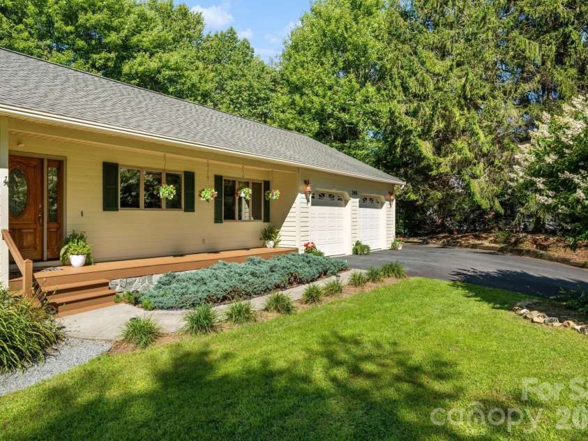 168 Heather Street, Boone, NC 28607.  MLS# CAR4411133, YatesRealty ID 41838. 